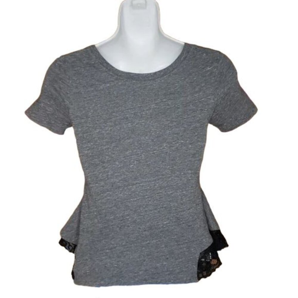 GIRL'S FREE PEOPLE GRAY T SHIRT WITH BLACK LACE RUFFLE BACK SIZE SMALL